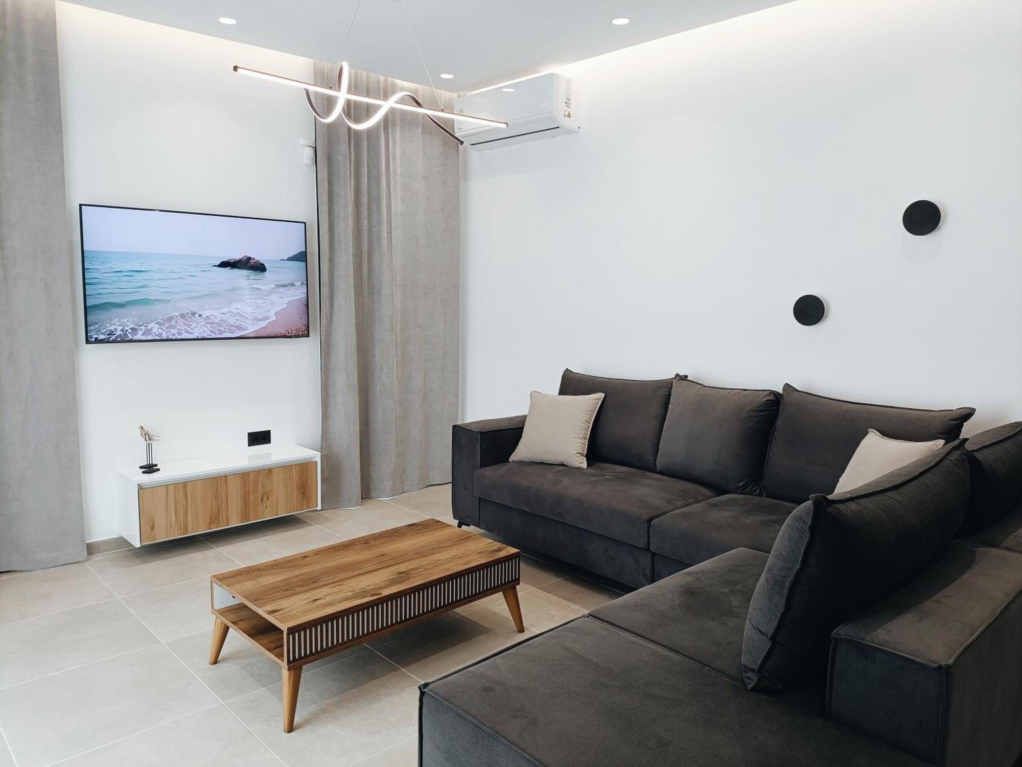 Azure Mirage Adults Only Private Seaside W Garden And Parking Vila