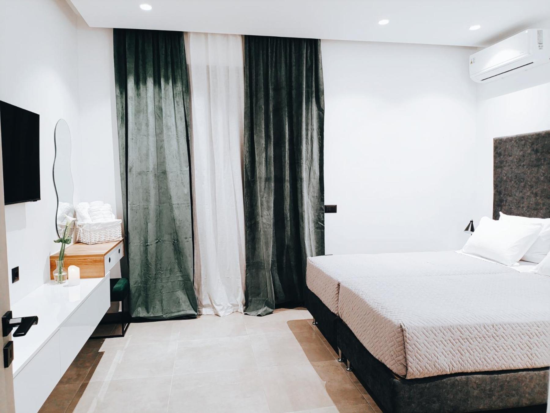 Azure Mirage Adults Only Private Seaside W Garden And Parking Vila Faliraki
